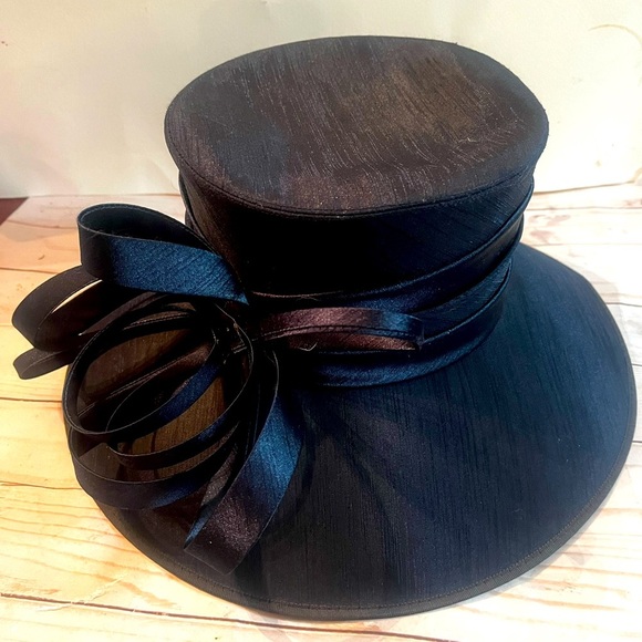 Giovannio Design in England Extra Wide Brimmed Fancy Navy Blue Derby Tea Hat - Picture 10 of 11